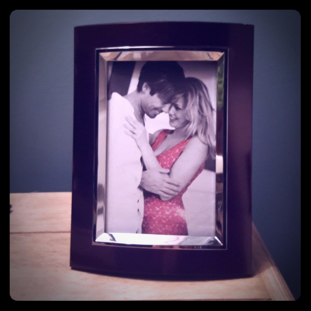 4" x 6"  Picture Frame  - NEW